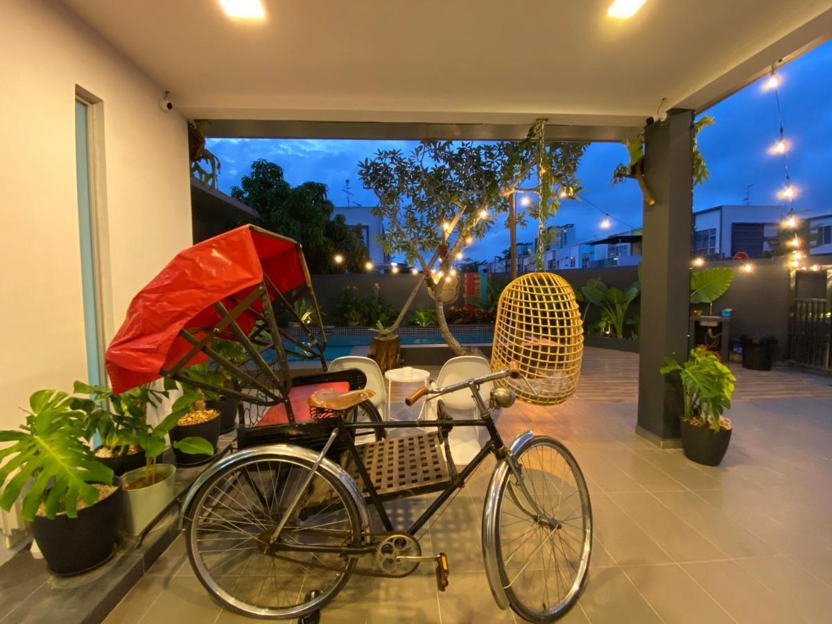 הוילה D Niice Garden View With Private Pool Bukit Indah, ג'והור בהרו מראה חיצוני תמונה