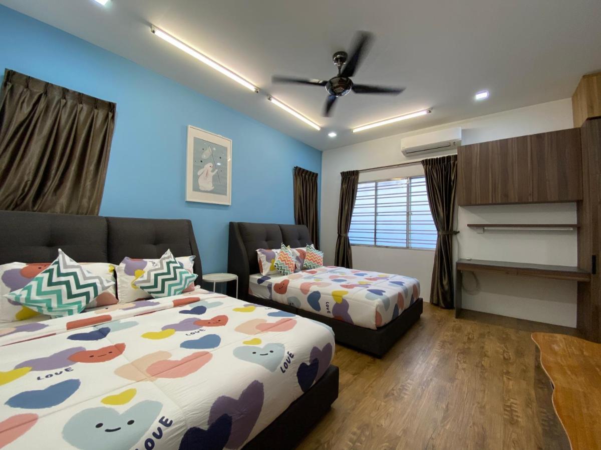 הוילה D Niice Garden View With Private Pool Bukit Indah, ג'והור בהרו מראה חיצוני תמונה